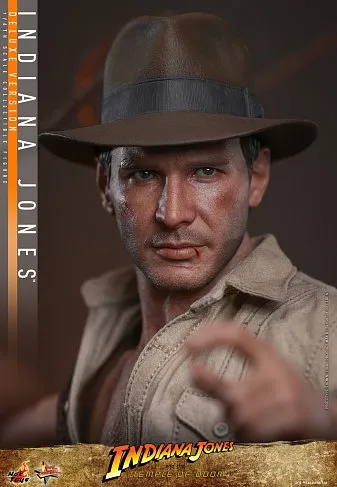 Фигурка Indiana Jones Temple of Doom Deluxe Version — Hot Toys MMS861 1/6 Figure