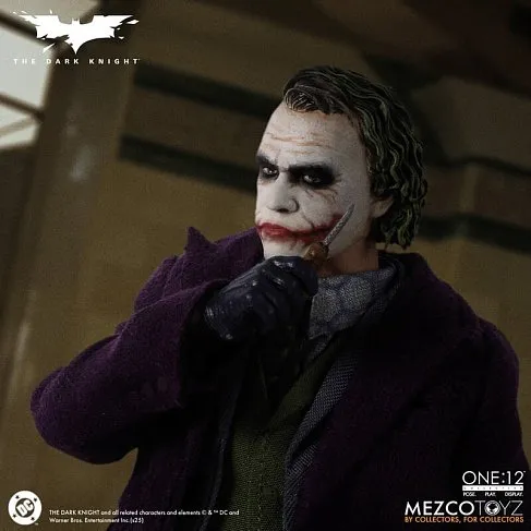 Фигурка Dark Knight Joker — Mezco One 12 Collective