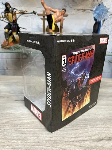 Фигурка Miles Morales Spider-Man №1 — McFarlane Toys 1/10 Posed Figure w Scene BD