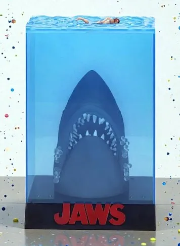 Фигурка Челюсти — SD Toys Jaws 50th Anniversary 3D Movie Poster Light-Up Figure