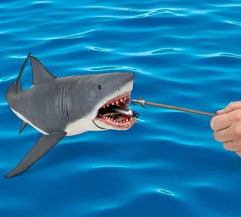 Фигурка Акула Челюсти — Neca Game of Jaws 50th Anniversary Edition