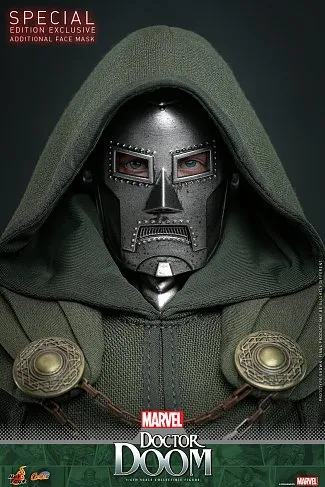 Фигурка Doctor Doom — Hot Toys CMS022 Marvel Comics 1/6