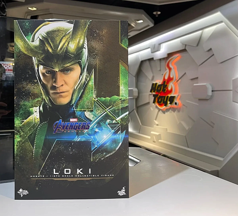 Фигурка Локи — Hot Toys MMS579 Avengers Endgame Loki 1/6