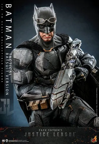 Фигурка Batman Tactical Batsuit Version — Hot Toys TMS085 Zack Snyder Justice League 1/6