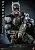 Фигурка Бэтмен в тактическом костюме от Hot Toys