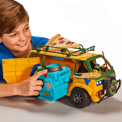 Модель Черепашки-Ниндзя PizzaFire Van w Pizza Throwing Action Vehicle — TMNT Mutant Mayhem