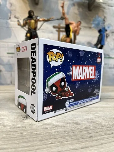 Фигурка Deadpool — Marvel Holiday Funko Pop! Vinyl 1442 BD