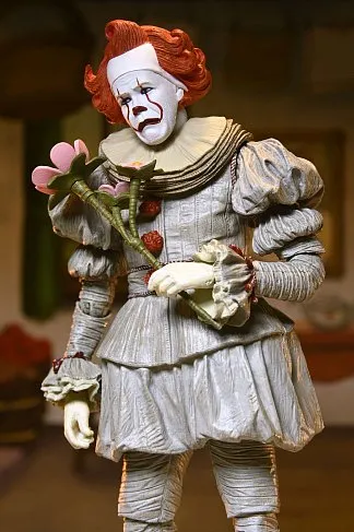 Фигурка Пеннивайз — Neca IT Welcome to Derry Ultimate Bob Gray as Pennywise Figure