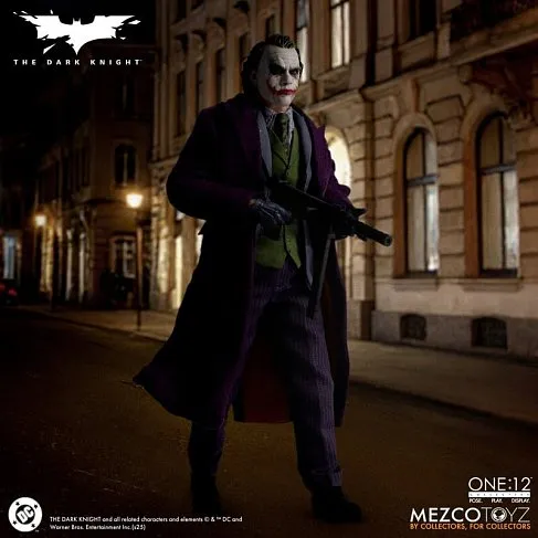 Фигурка Dark Knight Joker — Mezco One 12 Collective
