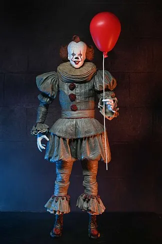 Фигурка Пеннивайз — Neca IT Welcome to Derry 1/4 Scale Pennywise Figure
