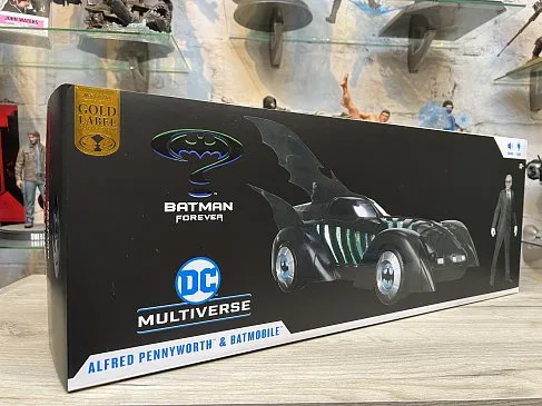 Модель Batmobile — McFarlane Toys Batman Forever and Alfred Vehicle Gold Label BD