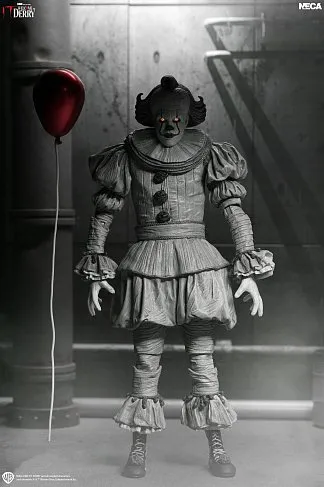 Фигурка Pennywise Black White — Neca Ultimate IT Welcome to Derry  Figure