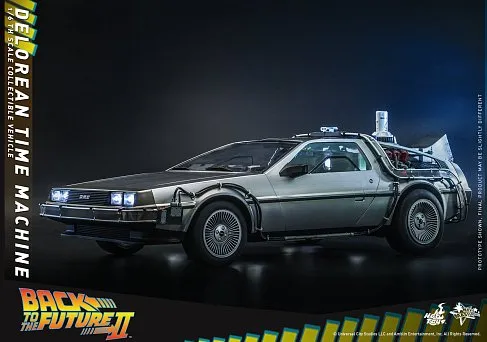 Модель DeLorean Time Machine — Hot Toys MMS636 Back to the Future II 1/6