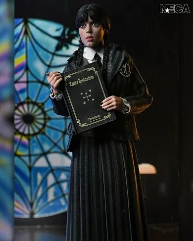 Фигурка Wednesday Addams and Enid Sinclair Nevermore Uniforms — Neca Clothed Action Figure