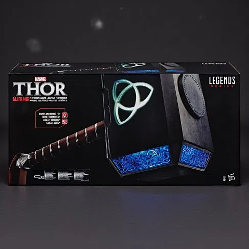 Модель Молот Тора — Hasbro Marvel Legends Mjolnir Hammer Deluxe