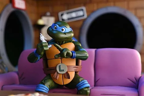 Фигурка Leonardo VHS — Neca Teenage Mutant Ninja Turtles Cartoon Ultimate