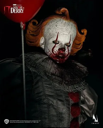 Фигурка Пеннивайз — Inart AgA039 Welcome to Derry Pennywise 1/6 Figure