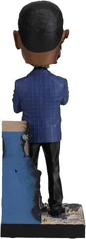 Башкотряс Gus Fring — Royal Breaking Bad Face Off Bobblehead