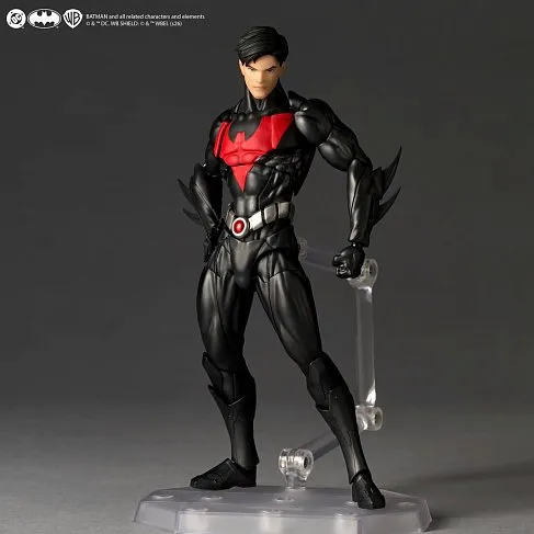 Фигурка Бэтмен будущего — Revoltech Batman Beyond Classic Ver Action Figure
