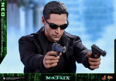 Фигурка Нео — Hot Toys Matrix 1/6 Neo