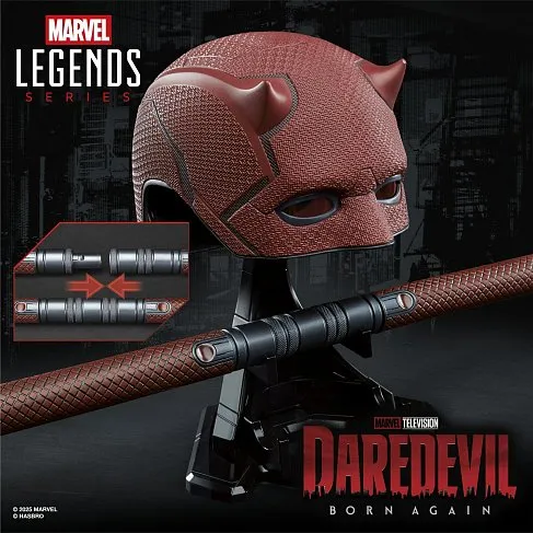 Шлем Сорвиголовы — Hasbro Marvel Legends Daredevil Born Again Mask