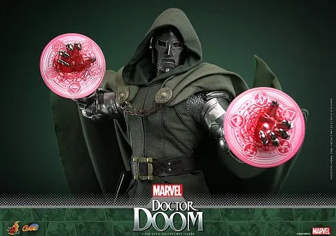 Фигурка Doctor Doom — Hot Toys CMS022 Marvel Comics 1/6