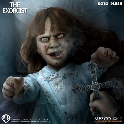 Фигурка Exorcist Designer Series Regan MacNeil — Mezco Roto Plush Doll