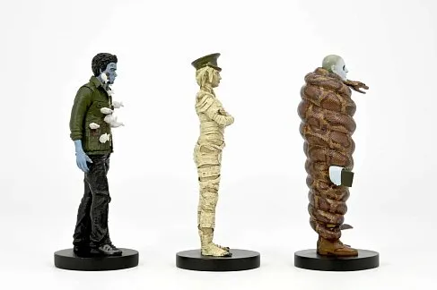 Фигурка Immigration Hall — Neca Beetlejuice 2 Set