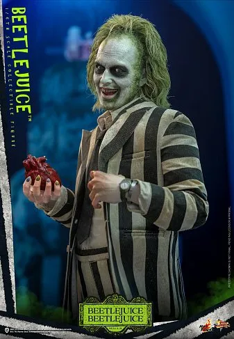 Фигурка Битлджус — Hot Toys MMS767 Beetlejuice 1/6