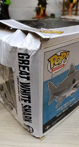 Фигурка Акула — Funko Jaws Oversized POP! Vinyl w Diving Tank BD