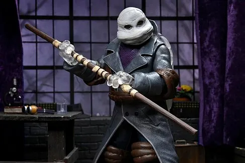 Фигурка Donatello as The Invisible Man — Neca Universal Monsters x Teenage Mutant Ninja Turtles