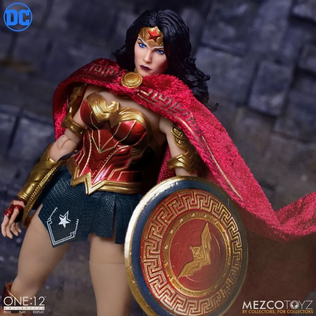 Купить фигурку Mezco Wonder Woman One 12 Collective Figure (1).jpg Купить фигурку Mezco Wonder Woman One 12 Collective Figure (1).jpg