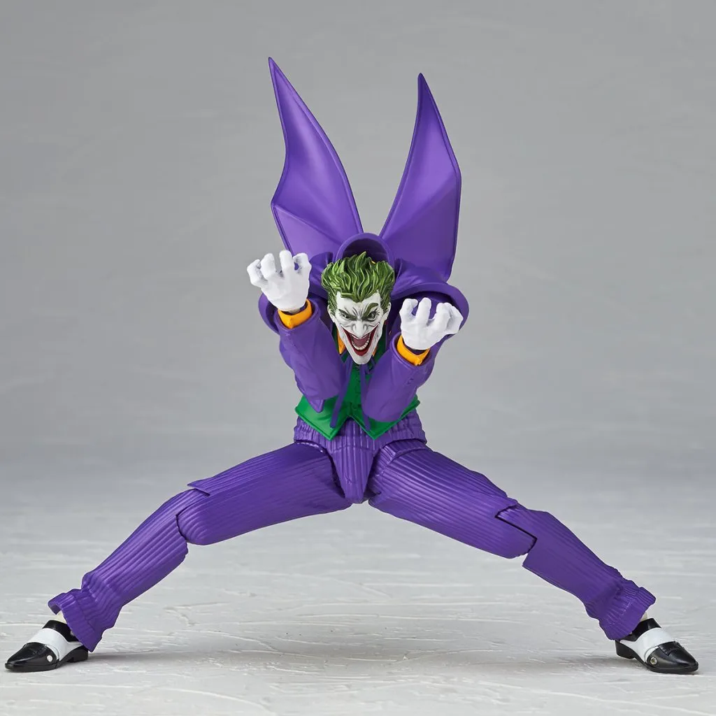Revoltech-Joker-Figure-003.jpg Revoltech-Joker-Figure-003.jpg
