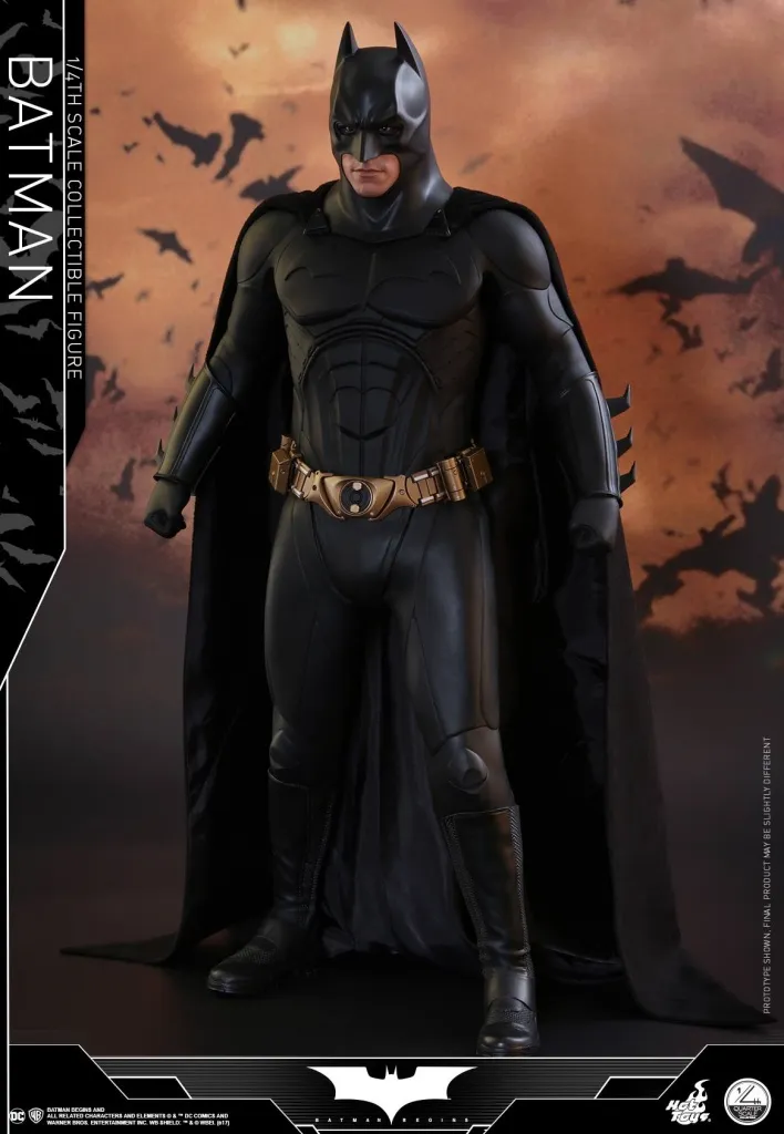 Hot-Toys-Batman-Begins-Quarter-Scale-021.jpg