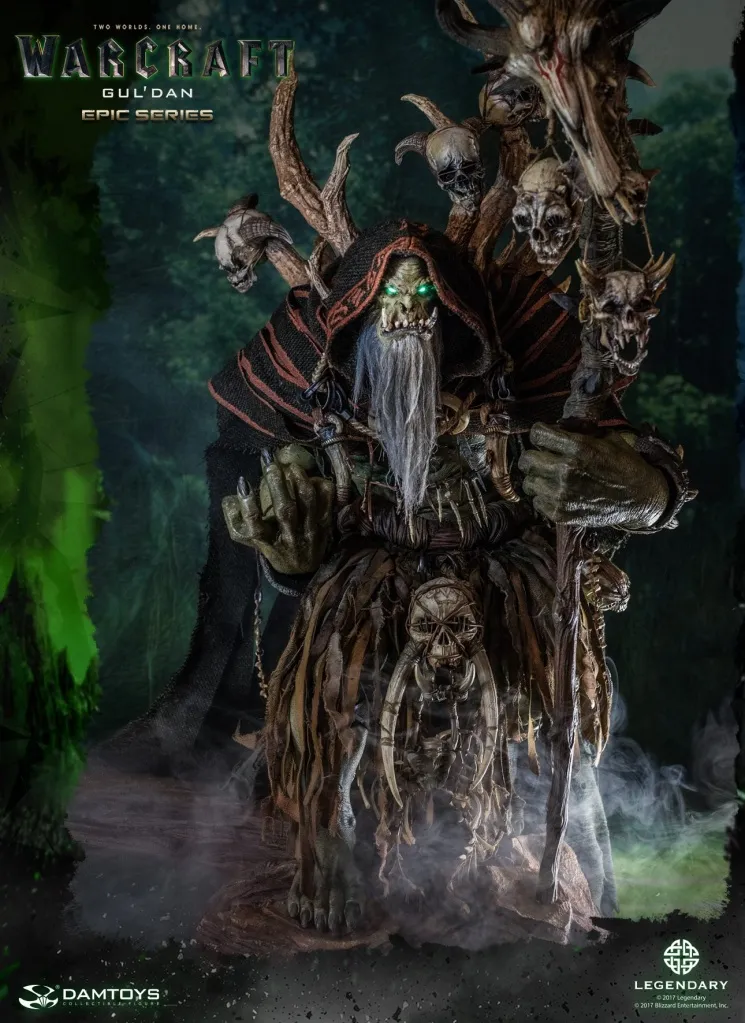 Damtoys-Warcraft-GulDan-Statue-003.jpg