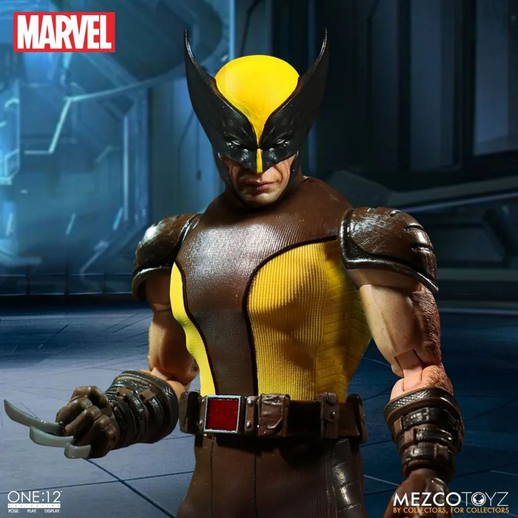 MezcoOne12-Collective-Wolverine-004.jpg