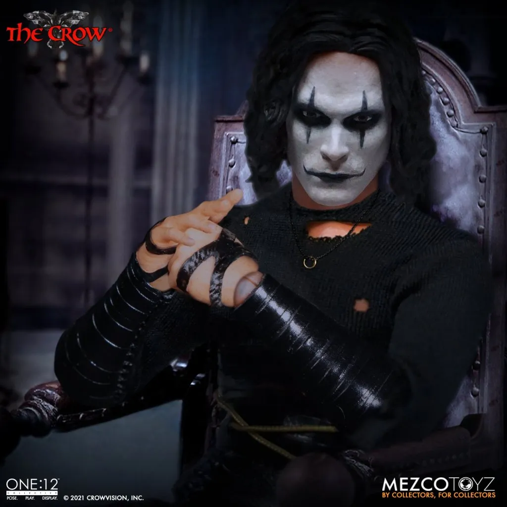 Фигурка Ворон — Mezco The Crow One 12 Collective 12.jpeg