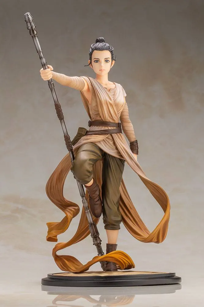 Фигурка Рей — Kotobukiya Star Wars VII ARTFX PVC Rey Descendant of Light (1).jpg