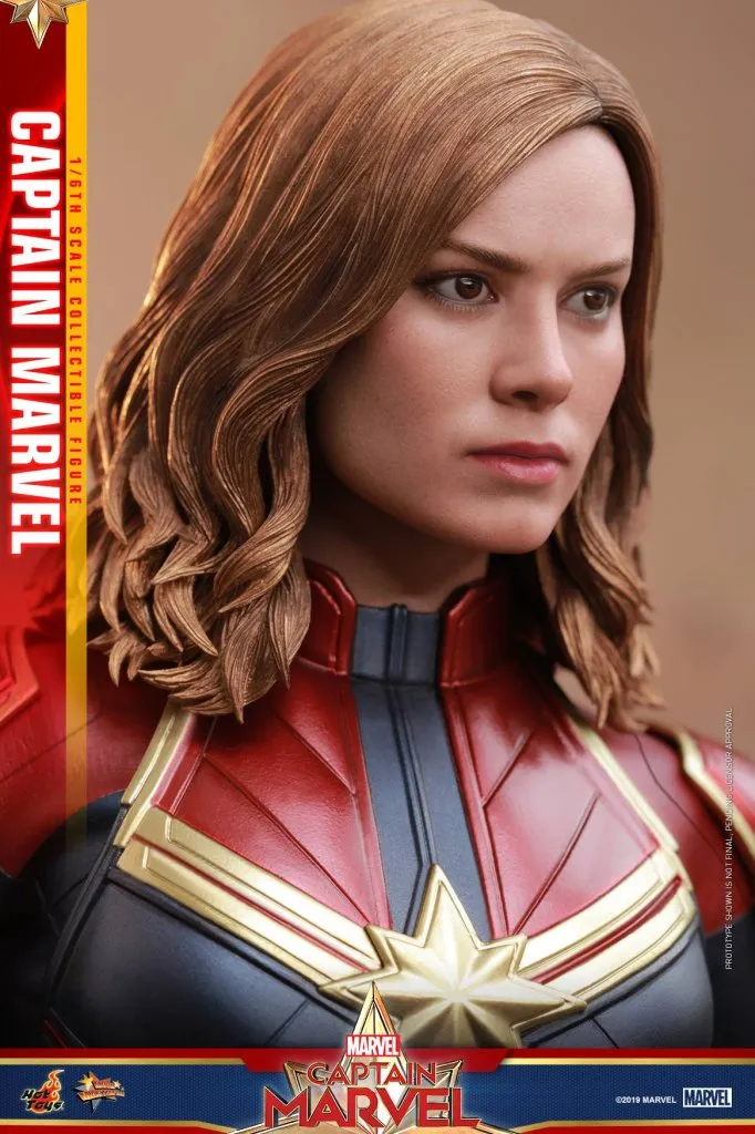 Hot-Toys-Captain-Marvel-Figure-014.jpg Hot-Toys-Captain-Marvel-Figure-014.jpg