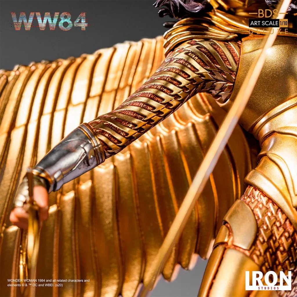 Iron-Studios-WW84-Gold-009.jpg Iron-Studios-WW84-Gold-009.jpg