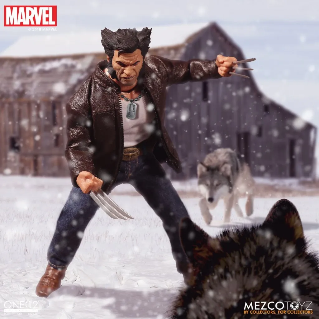 Mezco-Logan-One12-Collective-006.jpg