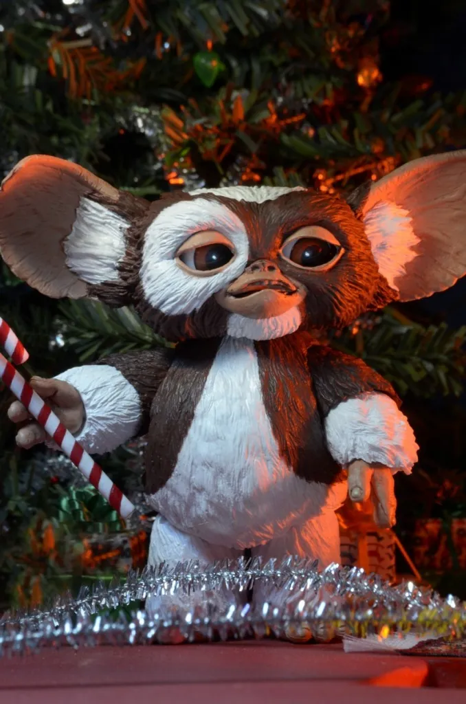 NECA-Gremlins-Ultimate-Gizmo-006.jpg