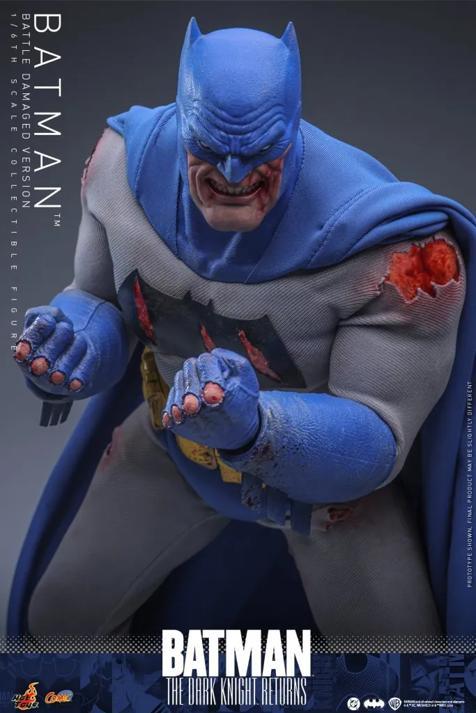 купить Фигурка Hot Toys. The Batman: The Dark Knight Returns – 1:6 Scale Battle Damaged Batman Figure 16.jpg