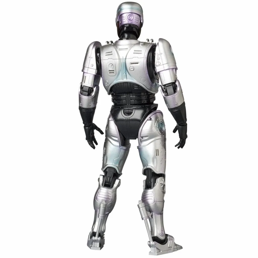 MAFEX-Robocop-Figure-005.jpg