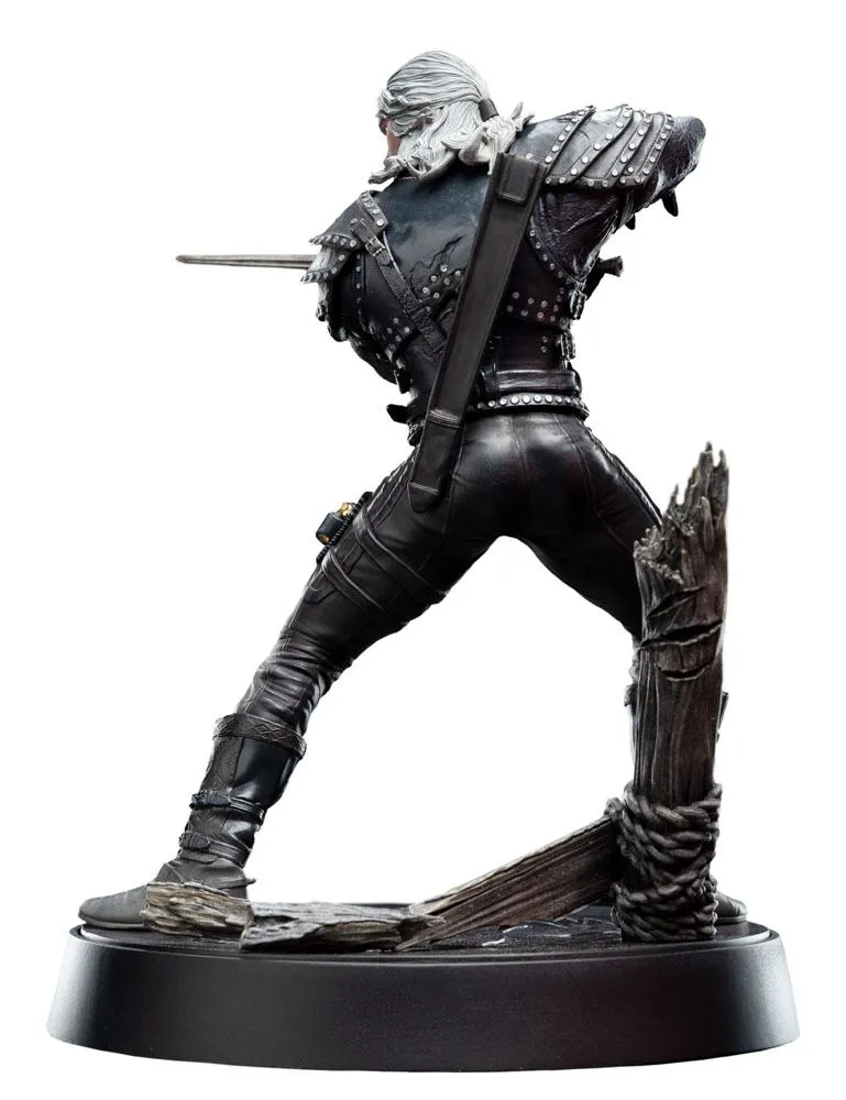Купить Фигурка Geralt of Rivia — The Witcher Figures of Fandom Statue2.jpeg