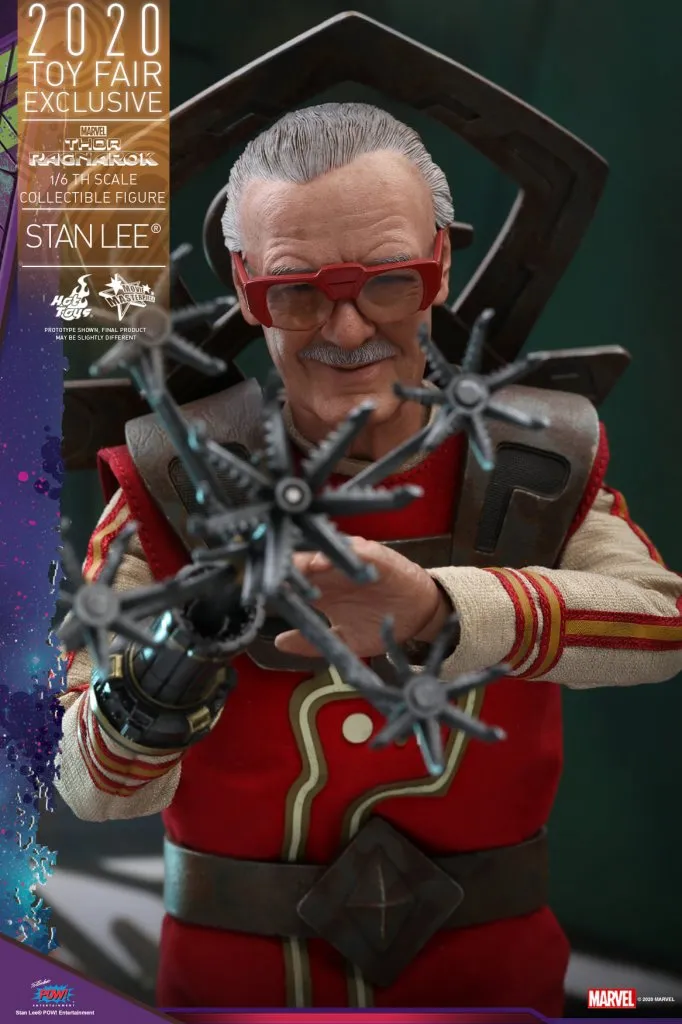 Hot-Toys-Thor-Ragnarok-Stan-Lee-007.jpg