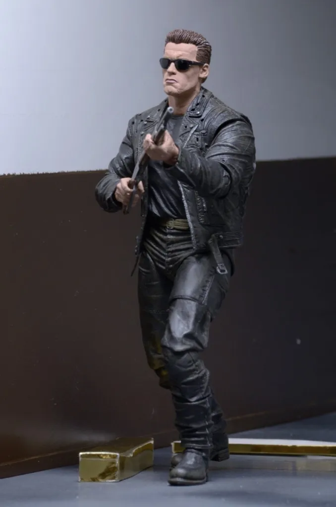 Terminator-2-3D-T-800-Figure-013.jpg