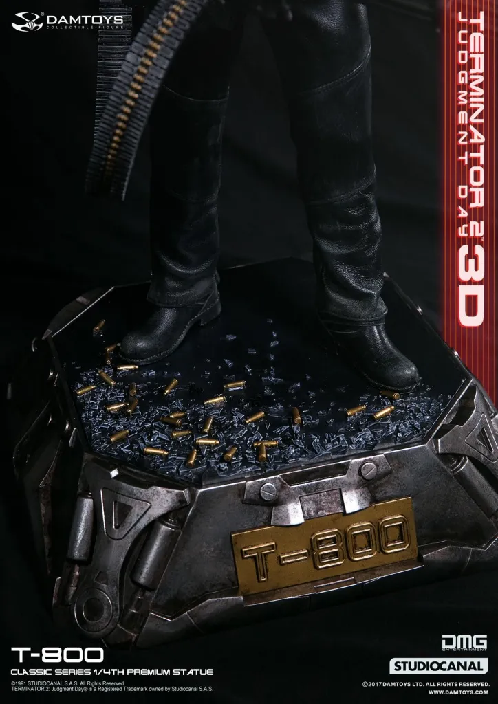 Damtoys-T2-T-800-Statue-017.jpg