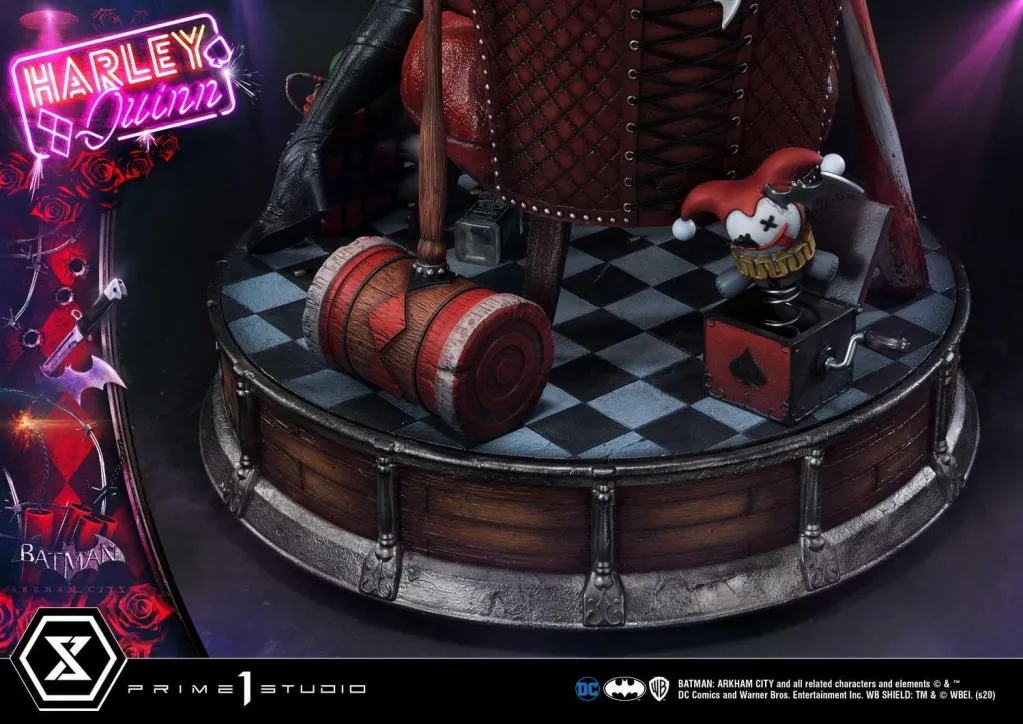 Статуя Prime 1 Studio Batman Arkham City Harley Quinn 13 Scale Statue (15).jpg Статуя Prime 1 Studio Batman Arkham City Harley Quinn 13 Scale Statue (15).jpg