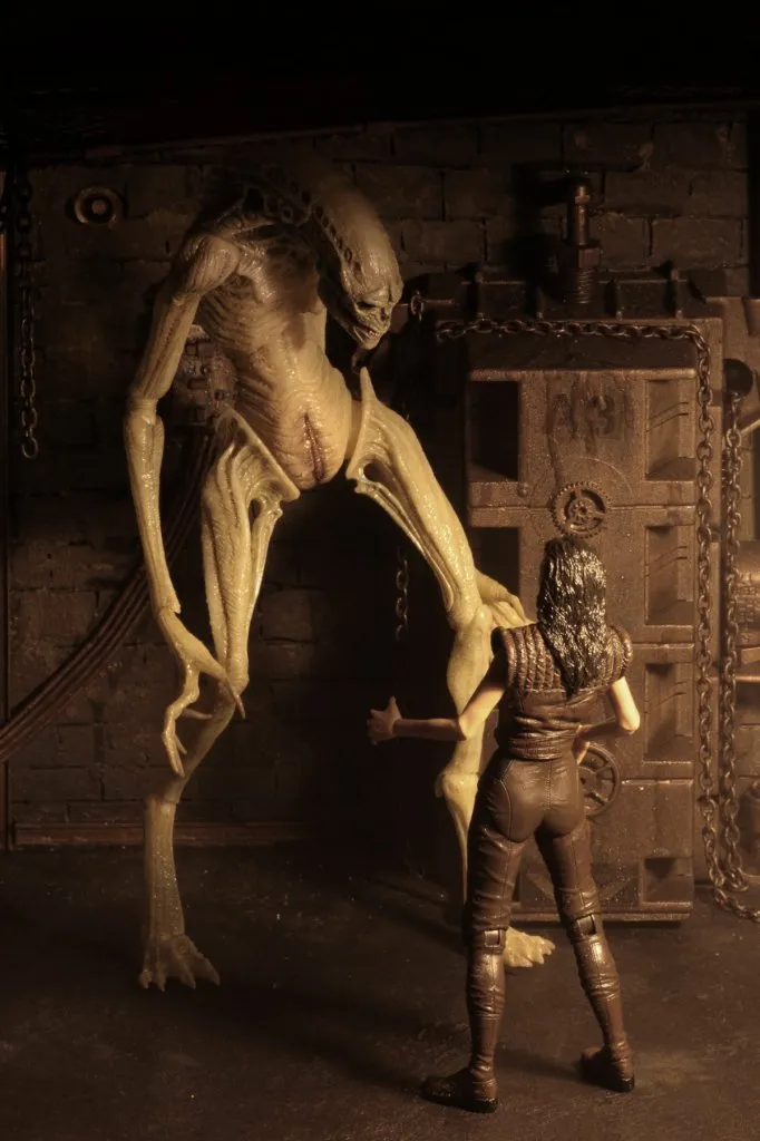 NECA-Newborn-Alien-Figure-013.jpg NECA-Newborn-Alien-Figure-013.jpg